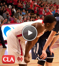 Mater Dei matches up against Loyola in the 2012 CIF State HS Hoops Tourney
